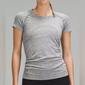 Lululemon swiftly tech short sleeve shirt